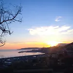 L'estoril Garavan * Μεντόν