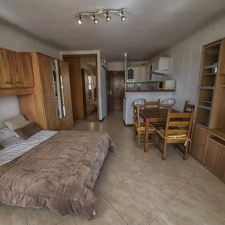 L'estoril Garavan Apartament *