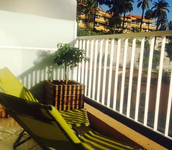 Апартаменты L'estoril Garavan *