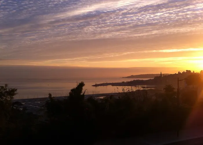 L'estoril Garavan *